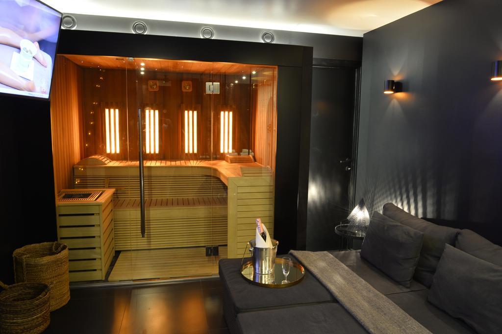 chambre avec jacuzzi sauna privatif Bruxelles Exterior foto